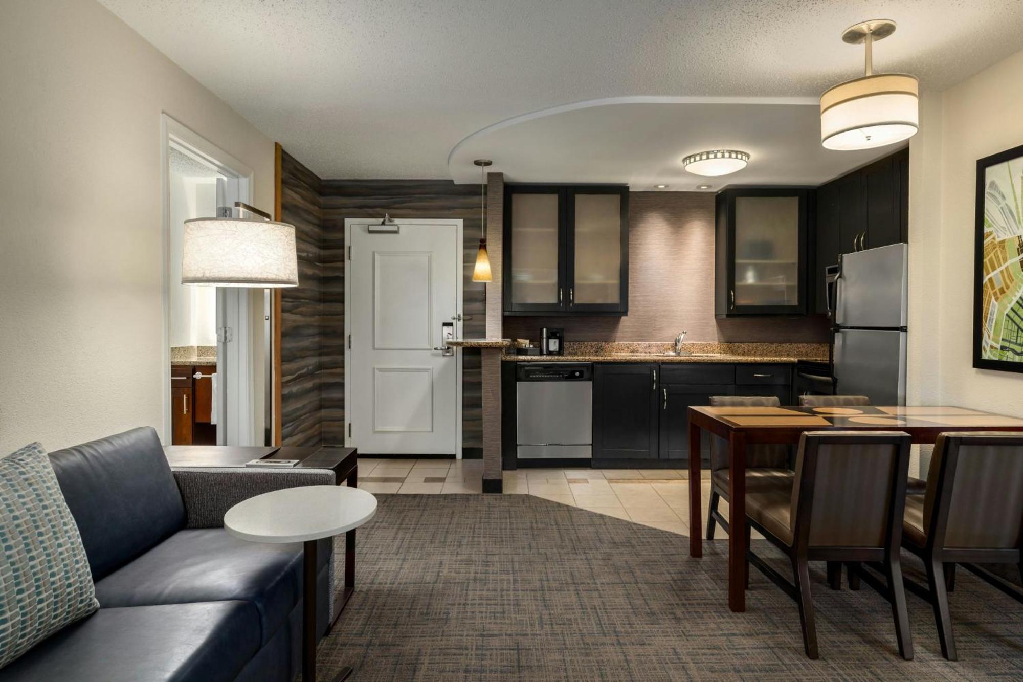 Residence Inn By Marriott Richmond Chester Woodvale Exterior foto